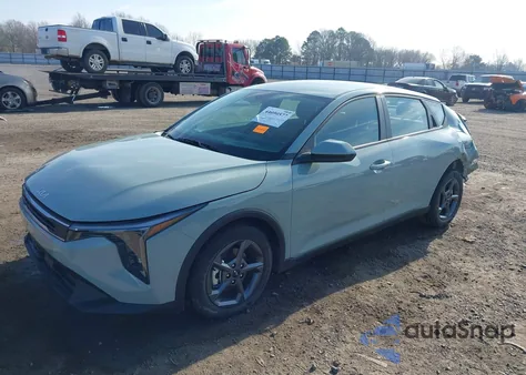 2025 Kia K4 Lxs from USA, damaged, VIN 3KPFT4DE6SE237665